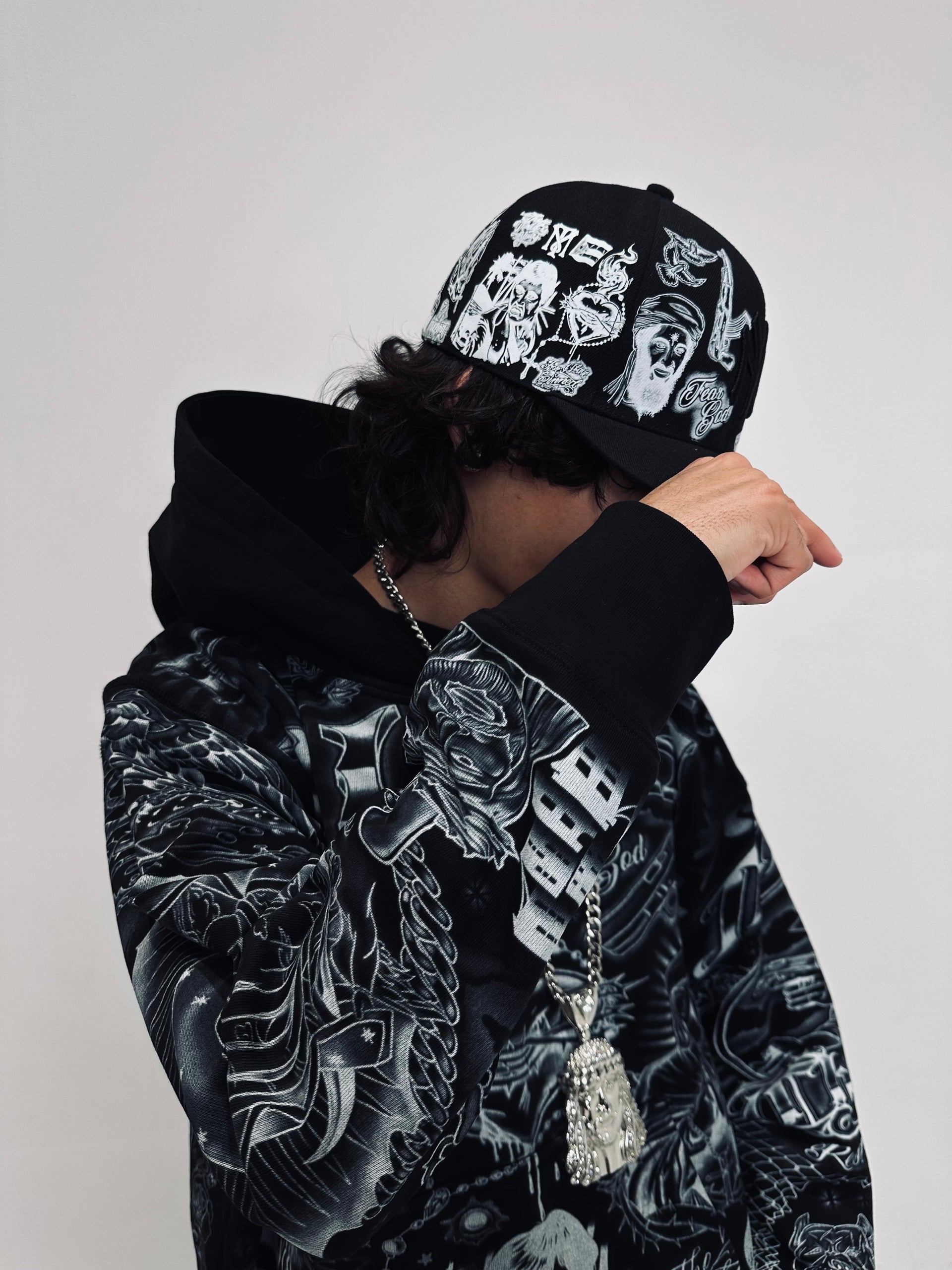 Ink Fitted (BLACK)